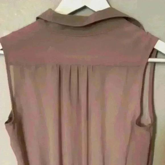 Tan sleeves mini dress - Picture 4 of 8